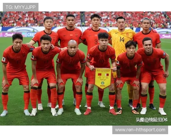 国足关注控球在中场区域的转换质量，训练侧重明显