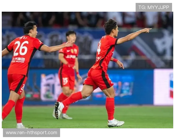 上海海港亚冠客场迎柔佛，压力山大